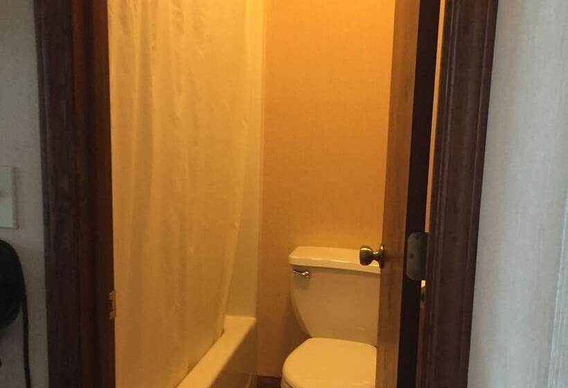 فندق Alleghany Inn