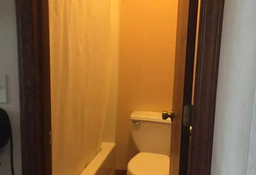 Hotelli Alleghany Inn