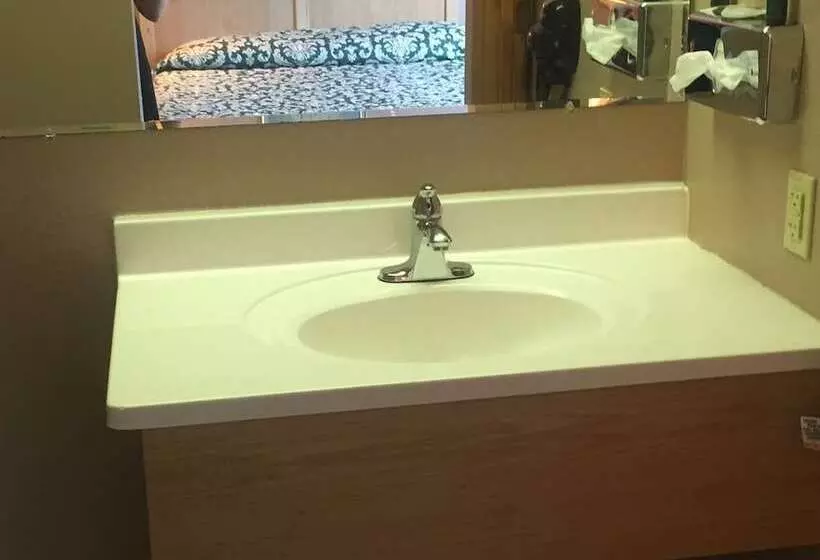 Hotelli Alleghany Inn