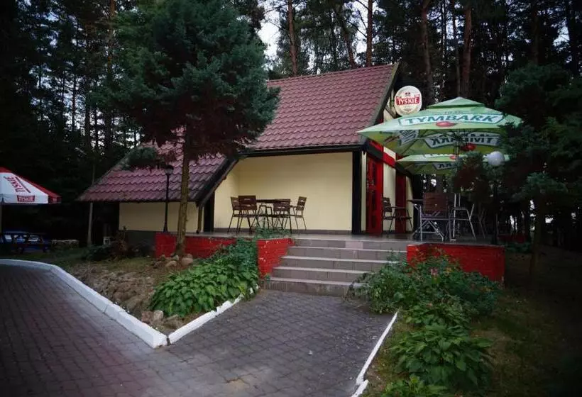 Hotelli Ow Inter Piast Kalbornia   Z Własną Plażą Z Kąpieliskiem I Przystanią