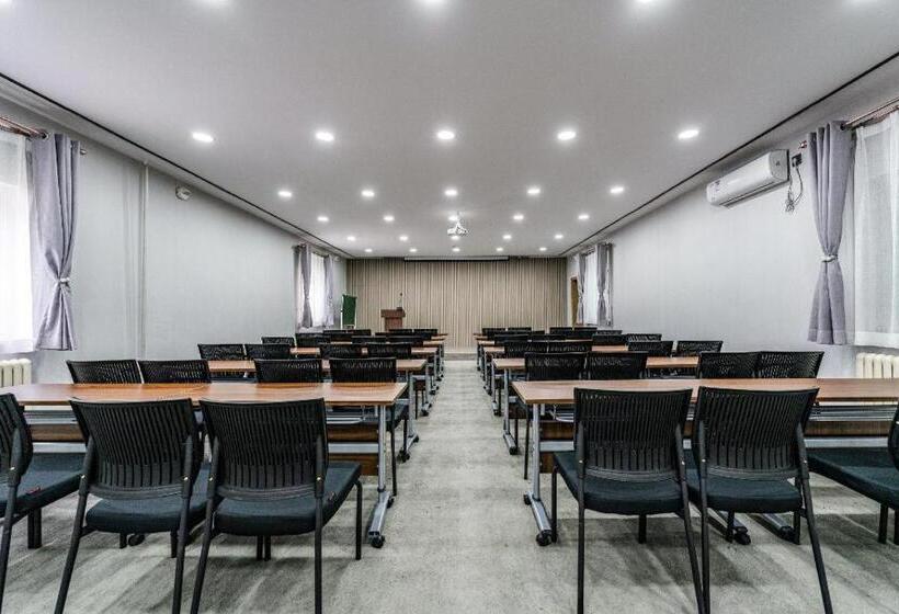 Starway Hotel Taiyuan Changfeng Street Wucheng Road