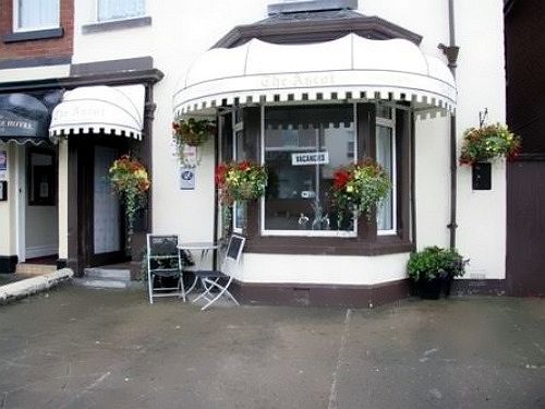 Ostello Ascot Guest House