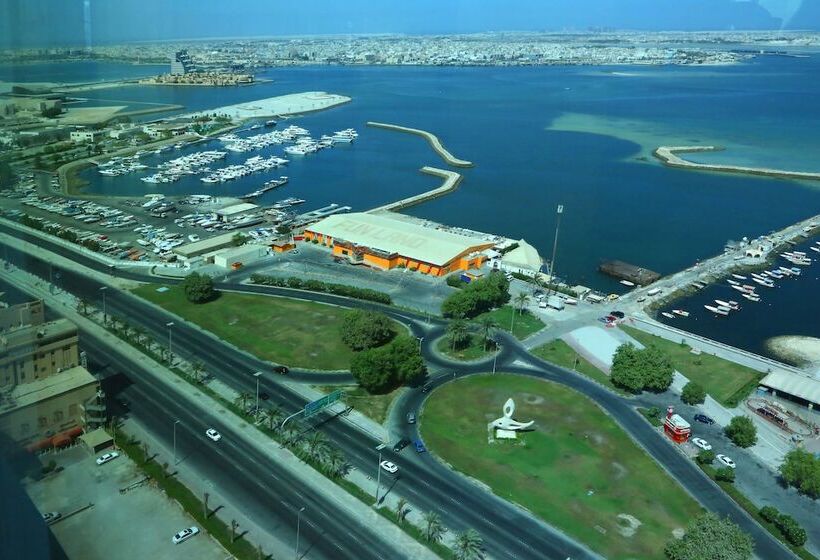 هتل Harbour Suites