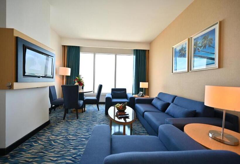 هتل Harbour Suites