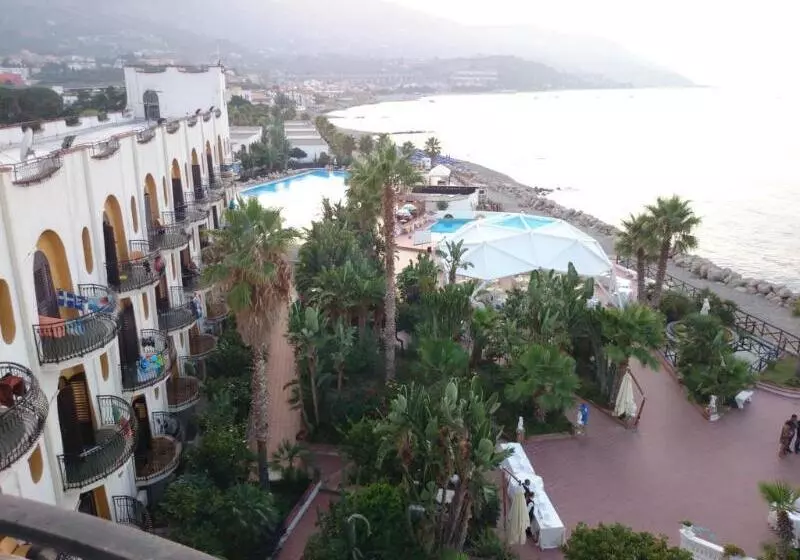 Отель Club La Playa