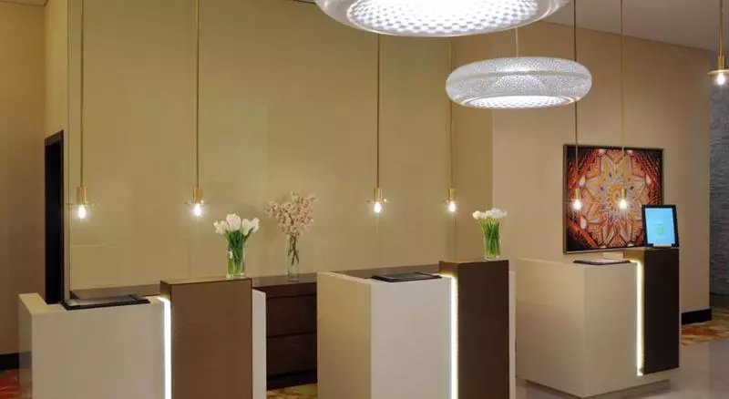 Отель Courtyard By Marriott World Trade Center, Abu Dhabi