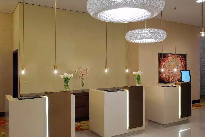 Отель Courtyard By Marriott World Trade Center, Abu Dhabi