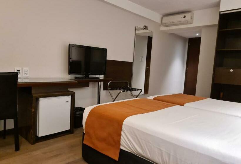 호텔 Crystal Tower