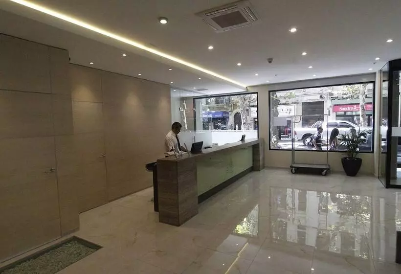 בית מלון כפרי Crystal Tower