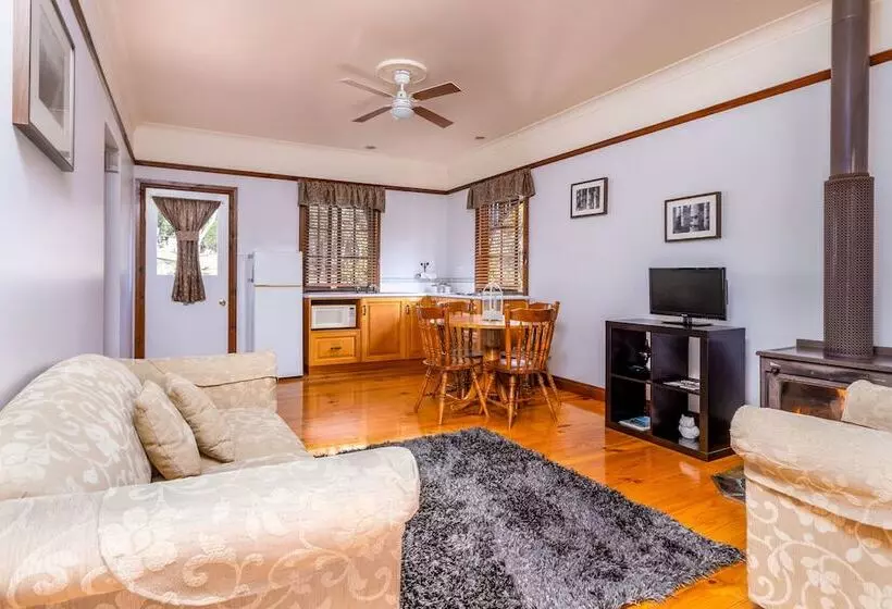 فندق Cypress Ridge Cottages