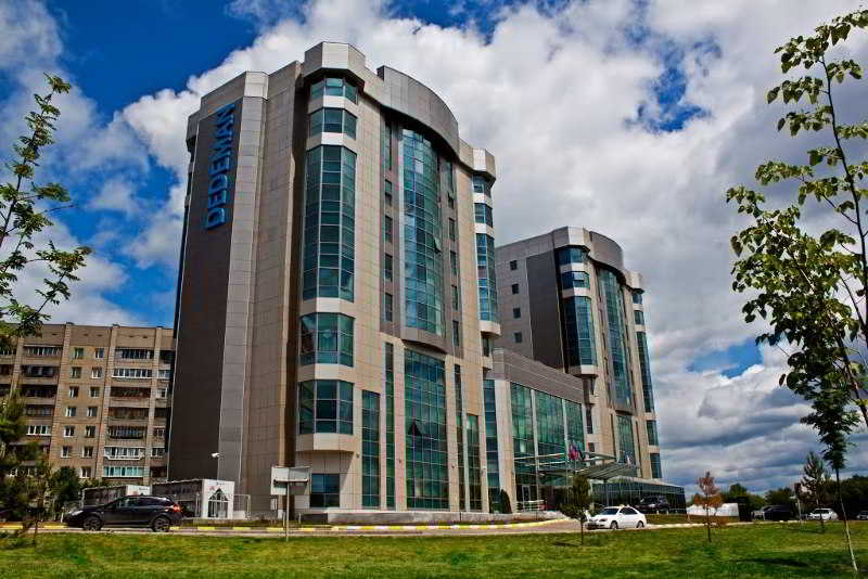 酒店 Dedeman Oskemen Tavros