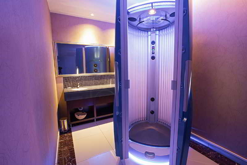 酒店 Dedeman Oskemen Tavros