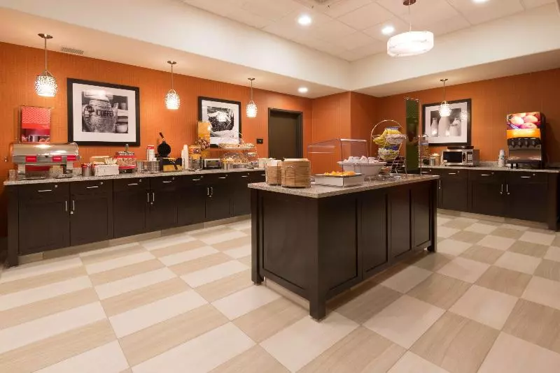 ホテル Hampton Inn & Suites Albuquerque North/i 25