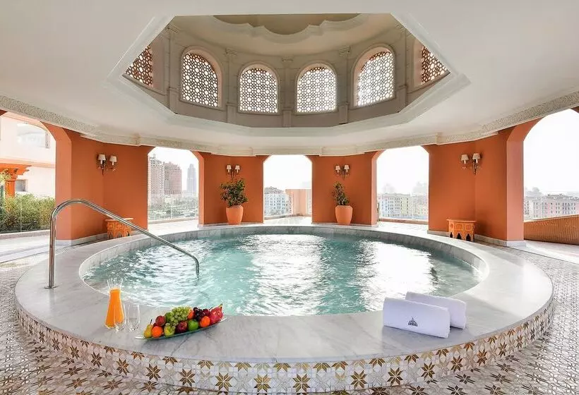 هتل Marsa Malaz Kempinski, The Pearl