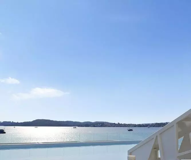 ホテル Nikki Beach Resort & Spa Porto Heli