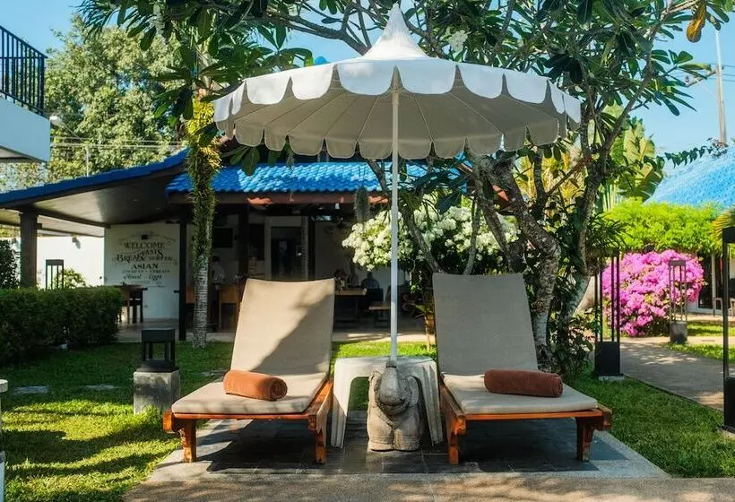 Phuket Airport Hotel   Sha Extra Plus