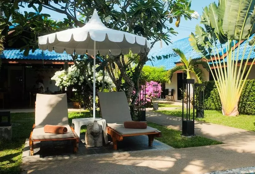 Phuket Airport Hotel   Sha Extra Plus