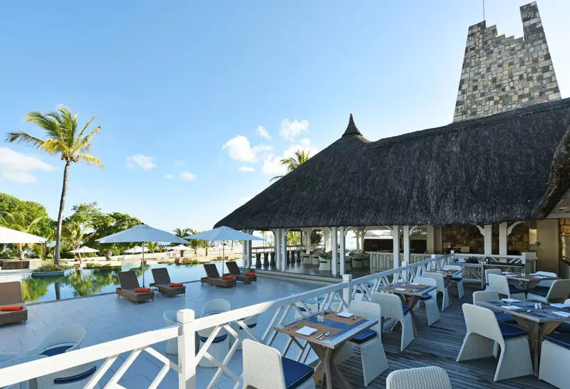 هتل Radisson Blu Azuri Resort & Spa