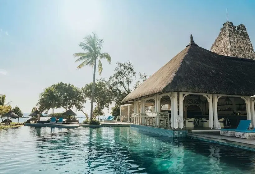 هتل Radisson Blu Azuri Resort & Spa