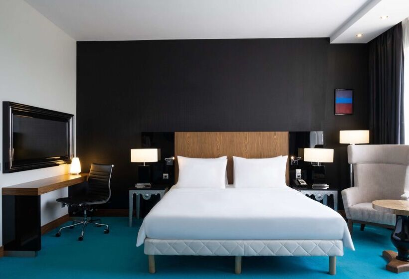 Radisson Blu Hotel, Chelyabinsk