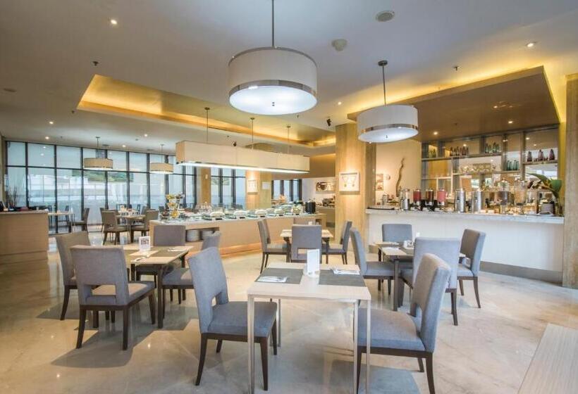 酒店 Swissbelinn Airport Jakarta