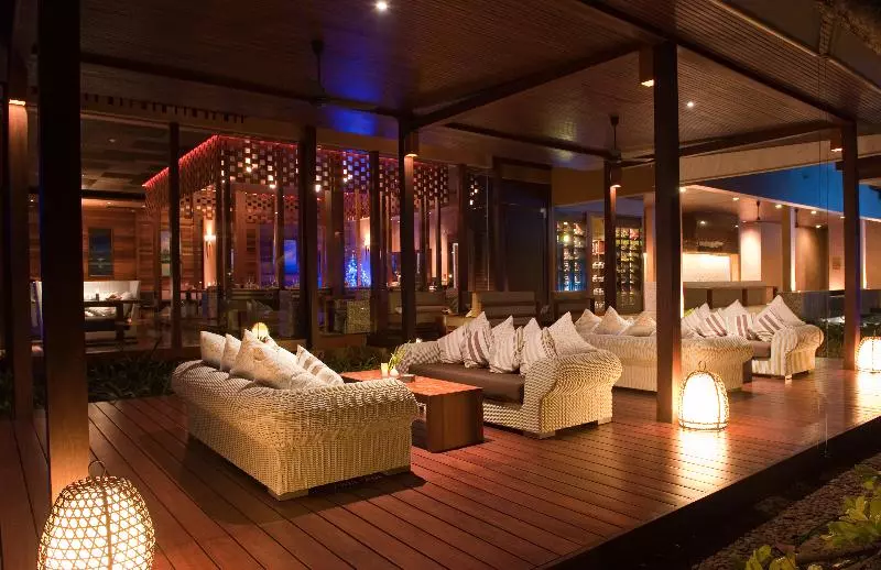 هتل Wanakarn Beach Resort & Spa