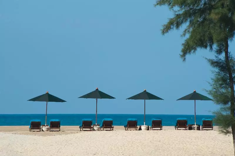 هتل Wanakarn Beach Resort & Spa