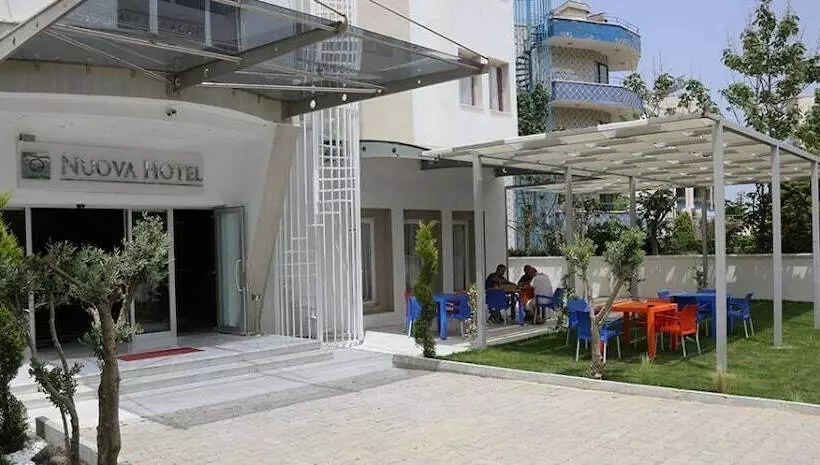 Nuova Beach Hotel