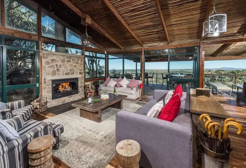 منتجع Kariega Game Reserve   Main Lodge
