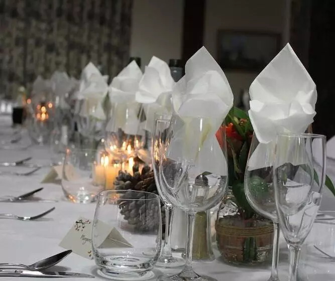 Hotelli The Mill House