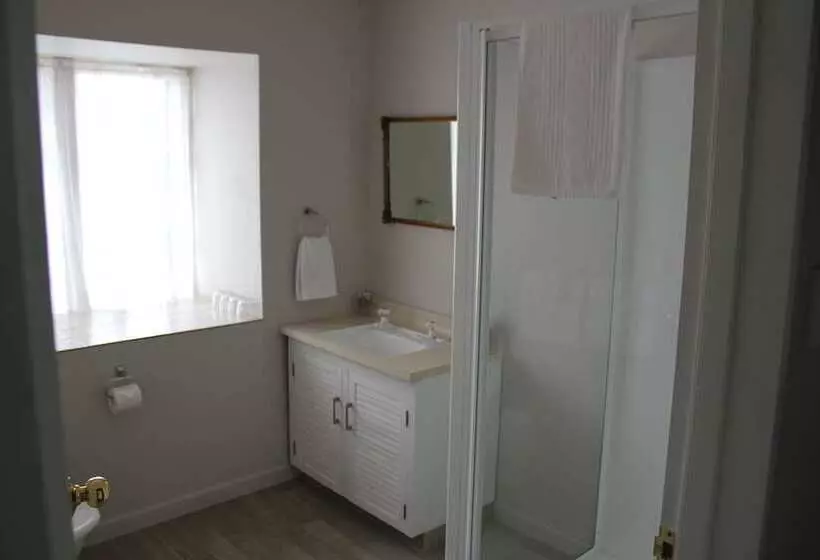 Hotelli The Mill House