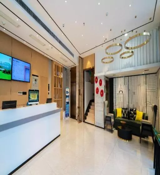 ホテル City Comfort Inn 1st Affiliated Hospital Qingshan Road Intersection Metro Station