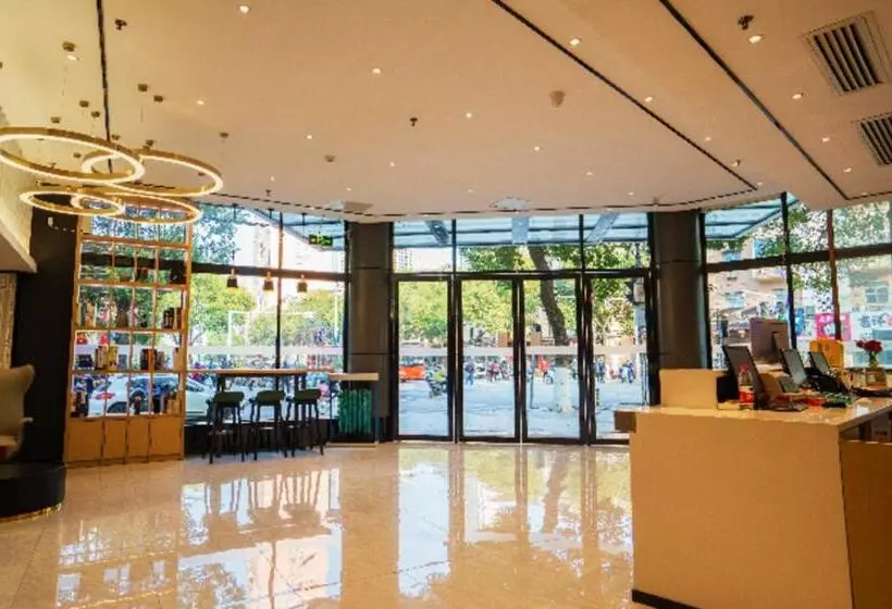 ホテル City Comfort Inn 1st Affiliated Hospital Qingshan Road Intersection Metro Station