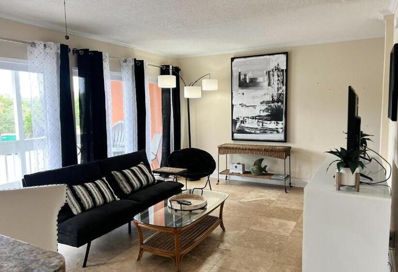 هتل Gulf Terrace 287