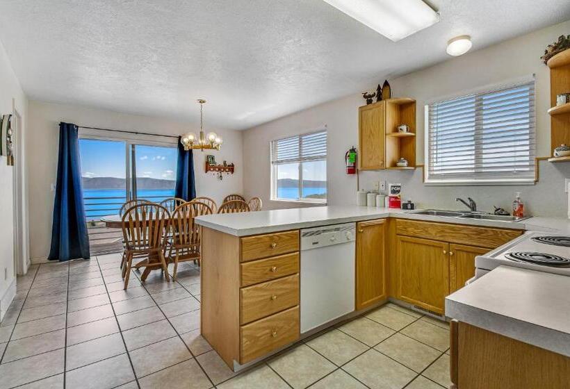 هتل Lakeview Condo 941 1