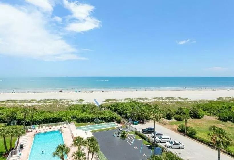 Canaveral Towers