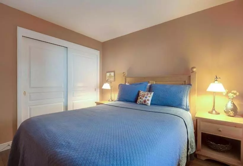 Hotelli Marina Escape
