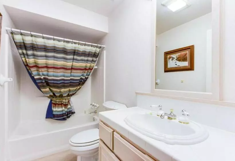 Hotelli Marina Escape