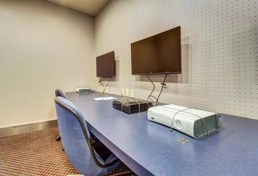 Hotelli Eagle Springs East 201: Horsetail Suite