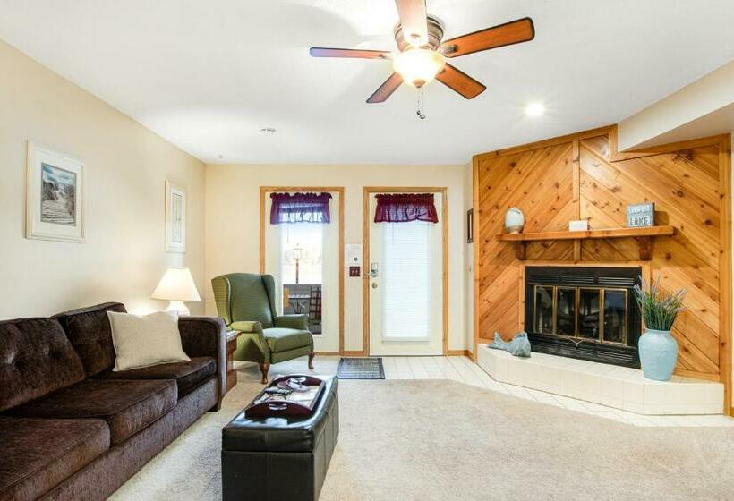 فندق Lighthouse Cove #208