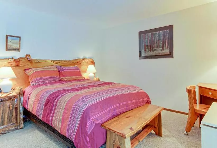 Hotelli Quelah Condo 73 | Discover Sunriver