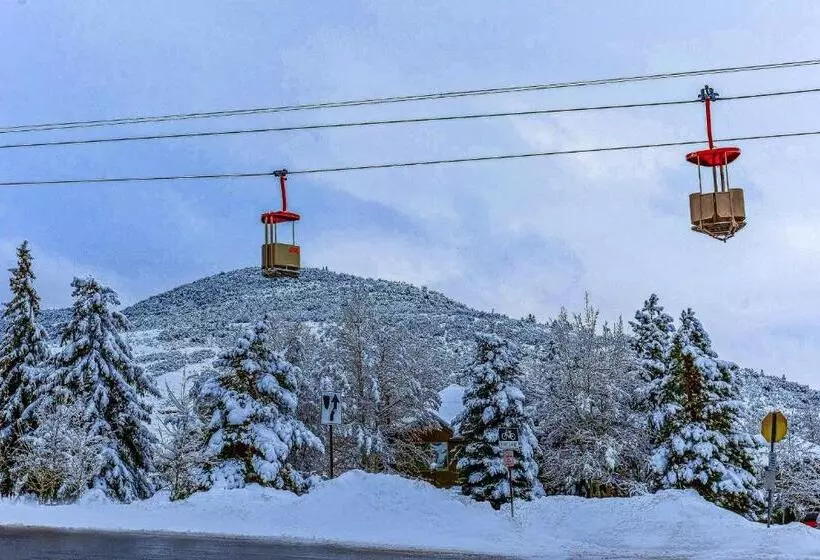 ホテル Red Pine Canyons View Condo