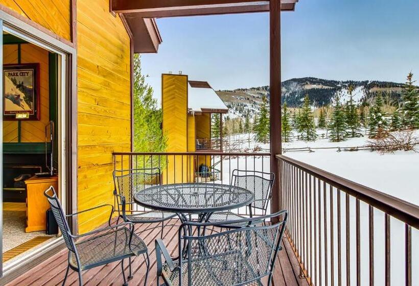 هتل Red Pine Canyons View Condo