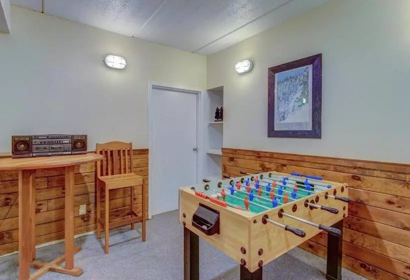 ホテル Cozy Mountainside Condo