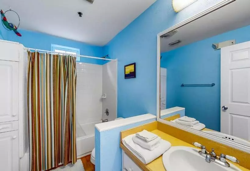 ホテル Holiday Harbour Marina Apartment