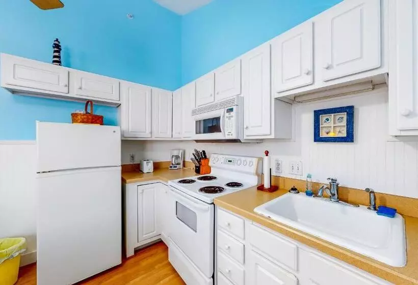 ホテル Holiday Harbour Marina Apartment