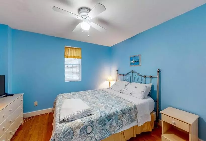 ホテル Holiday Harbour Marina Apartment