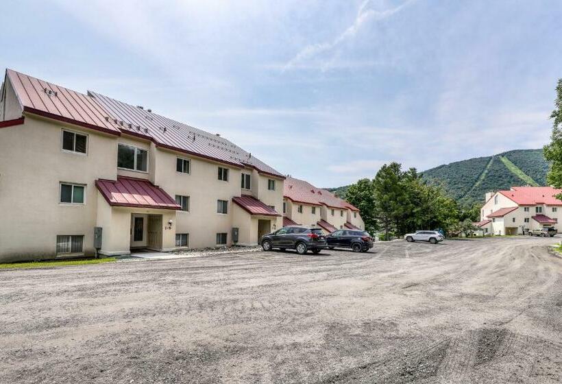 Отель You, Me, & The Mountain