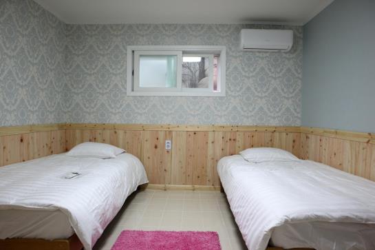 Cămin 24 Guesthouse Gangnam Center