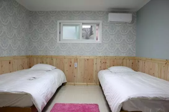 Cămin 24 Guesthouse Gangnam Center